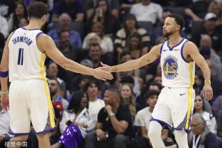 加盟曼城 加盟曼城