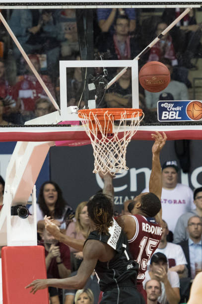 第二轮抢断 第二轮抢断