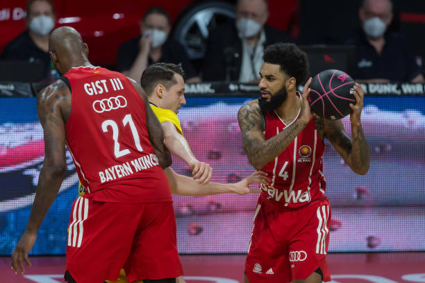 而林葳恰恰 而林葳恰恰