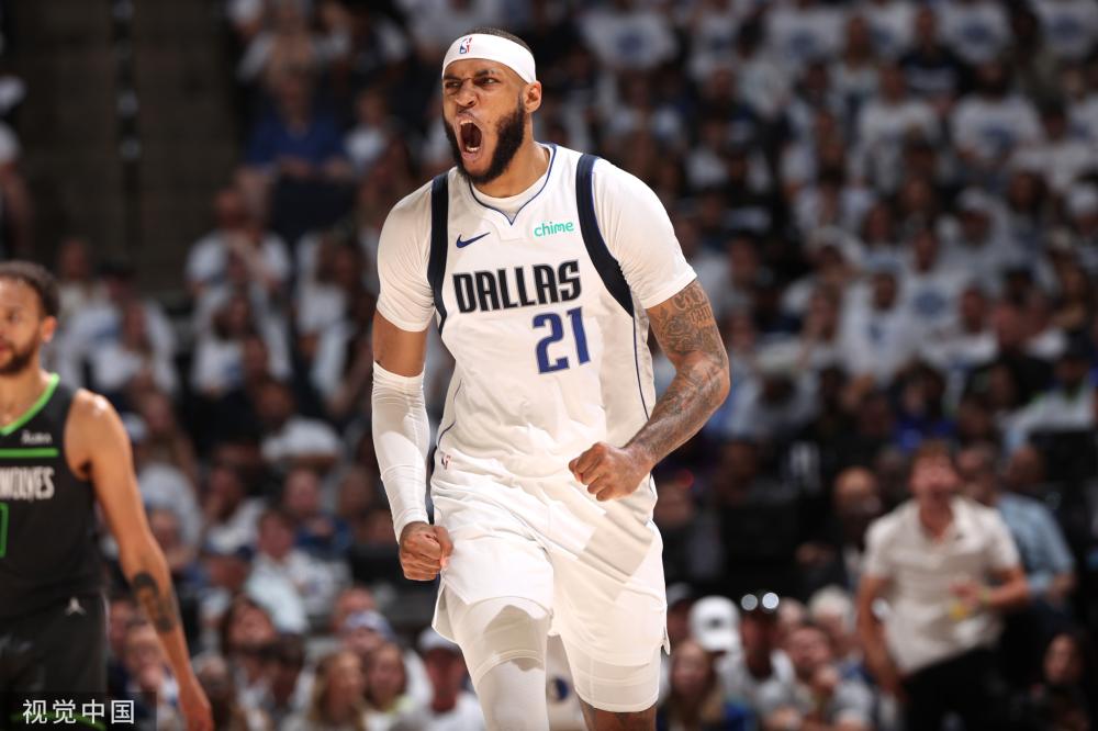 球迷们期待 球迷们期待